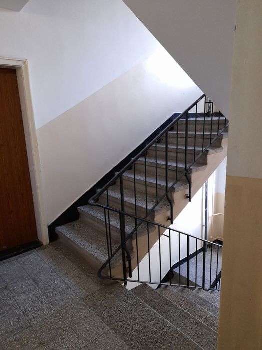 Продава се Двустаен апартамент в Шумен, 2-ри корпус - 58 кв.м за 1587 €/кв.м - Снимка #7