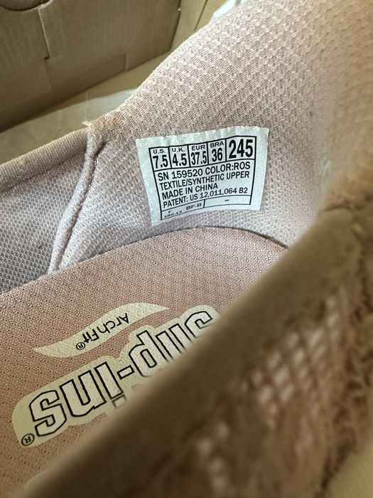 Обувь  skechers .