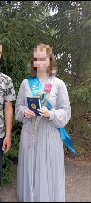 Платье поаздничное