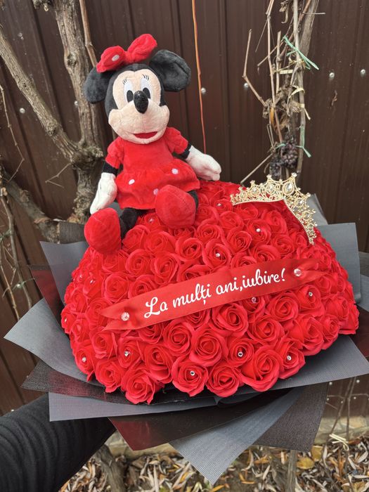 Buchete 101 trandafiri