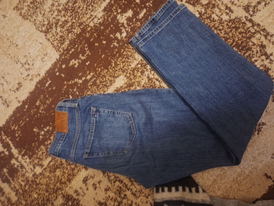 Дамски дънки нови Tommy Halifiger M