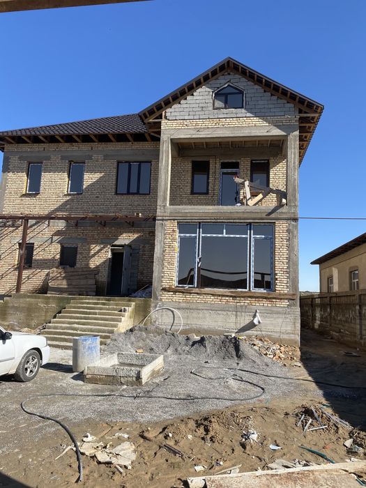 Окна двери витражи.