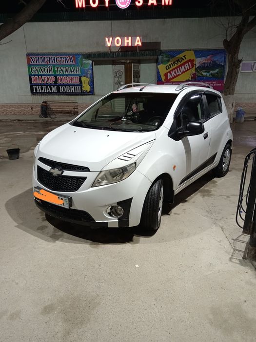 Chevrolet spark 2012