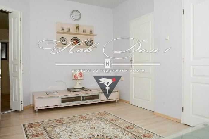 Продава се Четиристаен апартамент в Варна, ВИНС - 147 кв.м за 2035 €/кв.м - Снимка #7