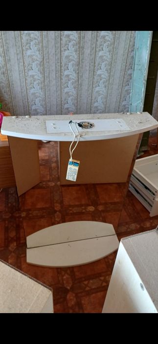 Отдам даром, самовывоз с 4 этажа.