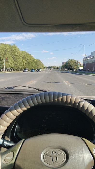 Продам Тойота Харьер
