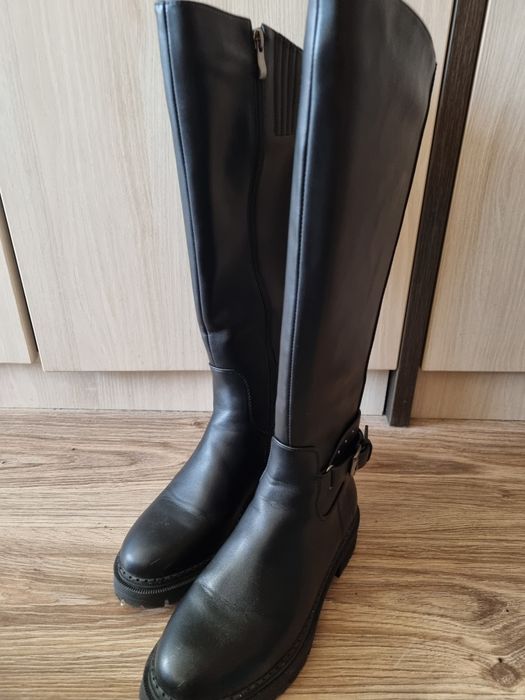 Продавам ботуши U.S. Polo Assn