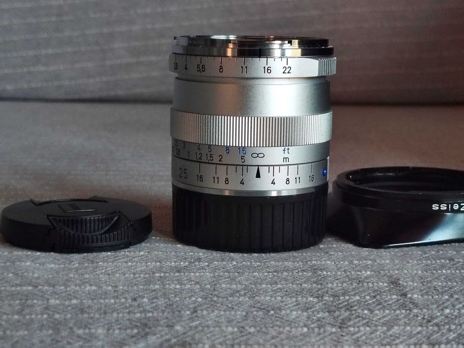Zeiss Biogon 25mm f2.8 ZM Leica