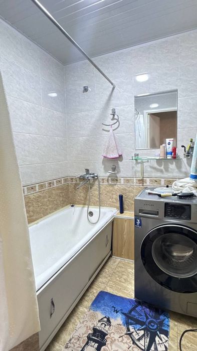Продаю 3-х комнатную квартиру Янгихает Спутник 16