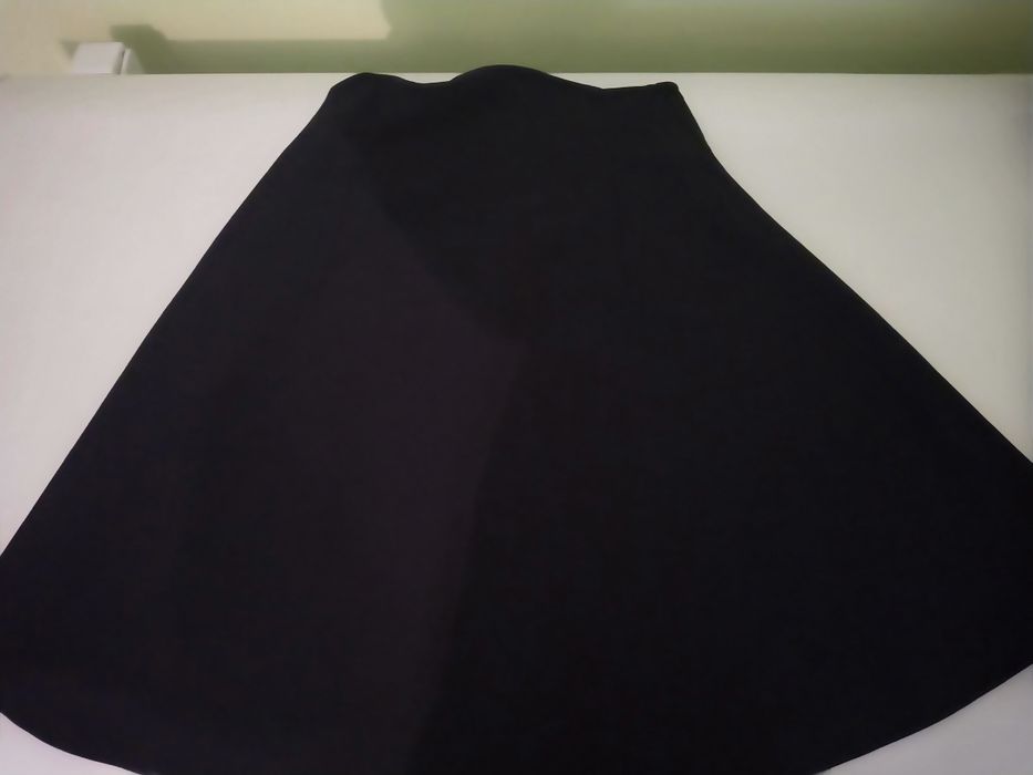 Продам школьные юбки