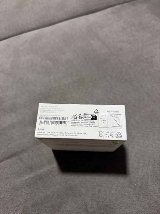 Air pods 4 noi, nedesfacute