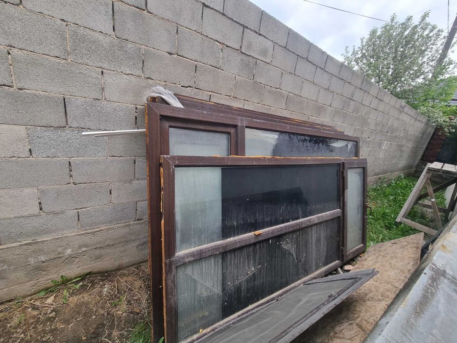 Окна витражи бу  пластиковые