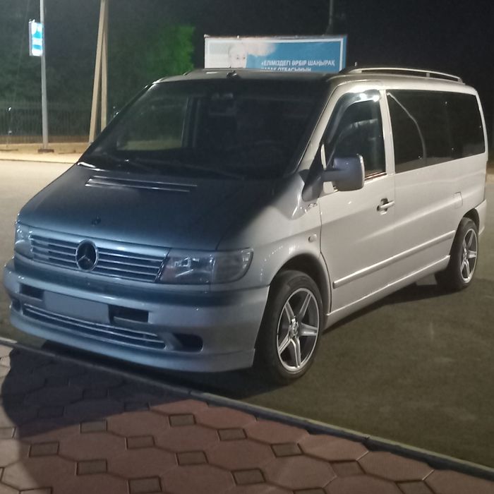 Продаю Мерседес Вито