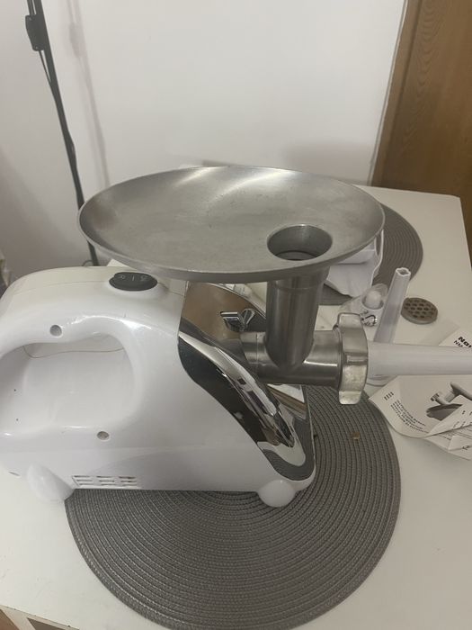 Masina de tocat  Naumann