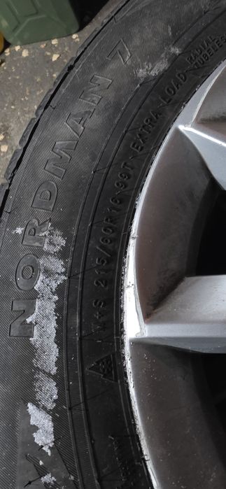 В продаже диски с шинами R16