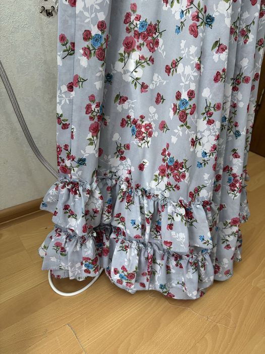 Тойский вечернее платье