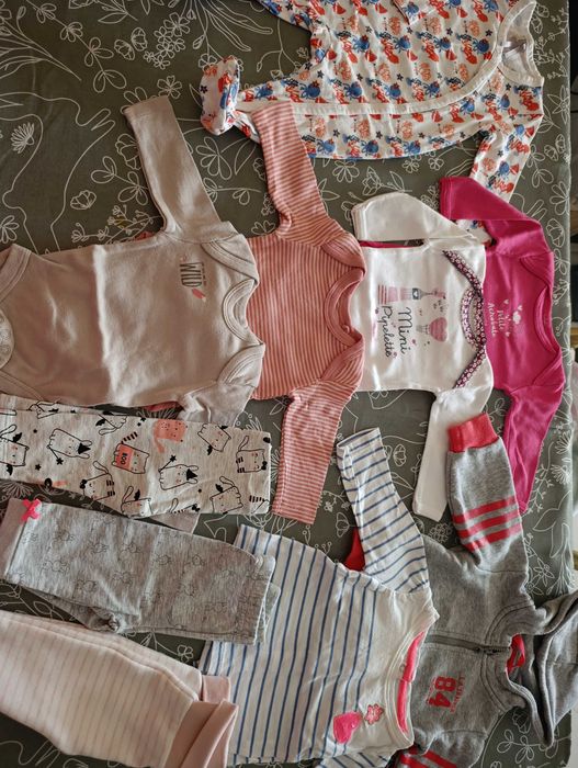 Рокли пижами боди кожух бебе момиче от 68см до 92 см. Zara,Obaibi др.