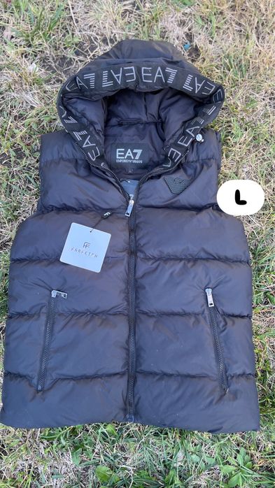 Ново елеци,грейка Mincler,EA7,Boss