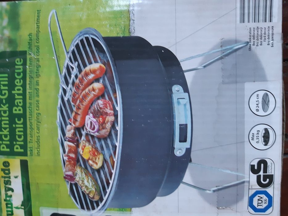Set grill picnic + geantă izotermă. NEFOLOSIT in cutia originala