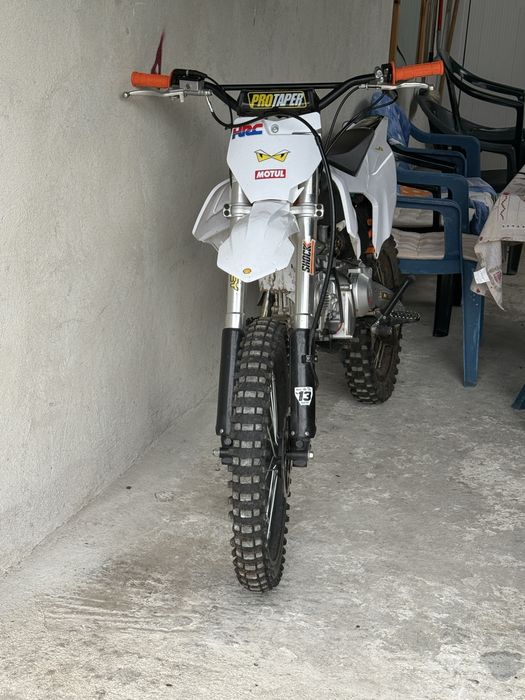 Telstar  160  cc