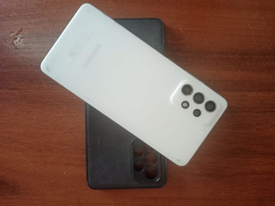 Samsung A52 - 256гб в отличном состояние