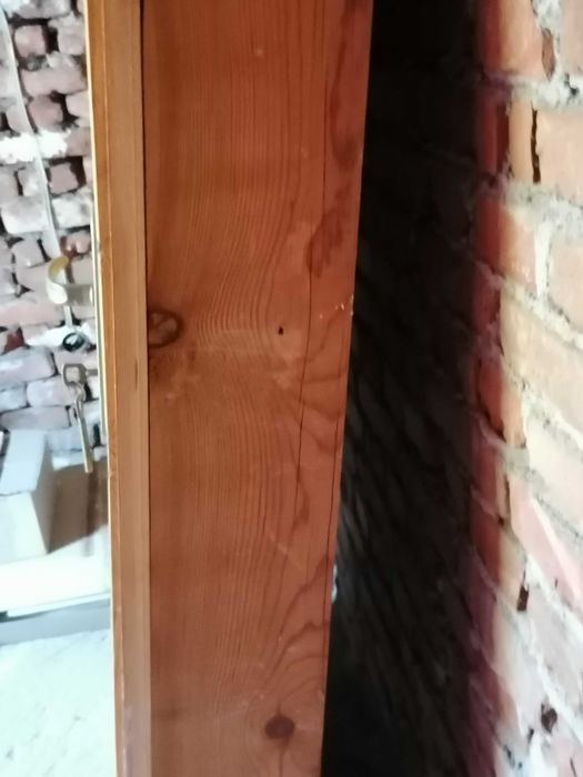 Продавам входна врата