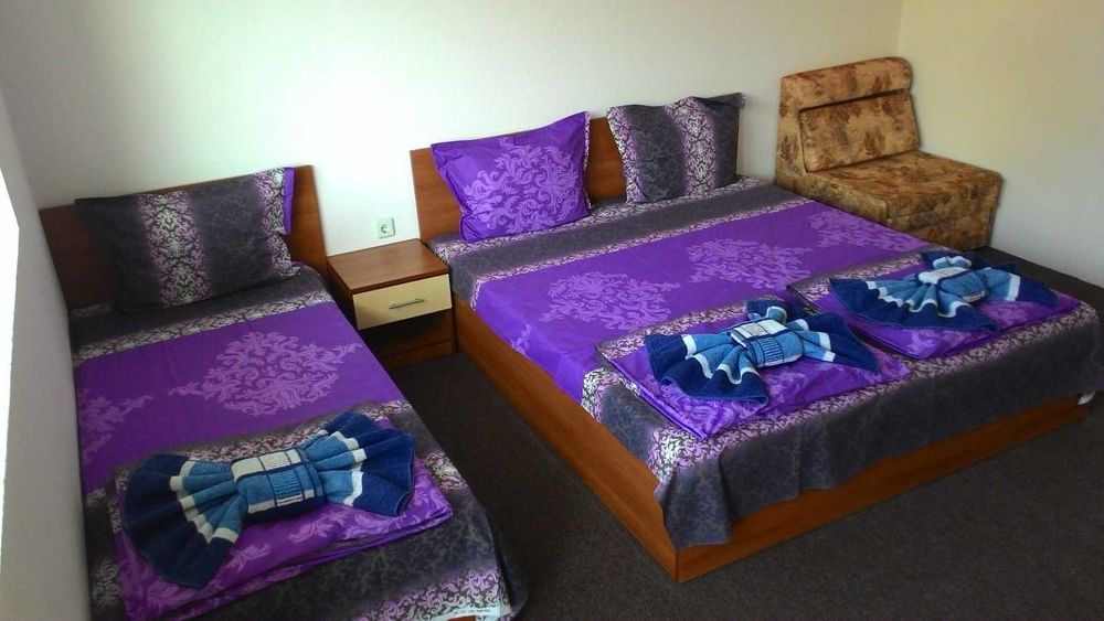 Продава се Хотел в Приморско - 1360 кв.м за 920 €/кв.м - Снимка #8