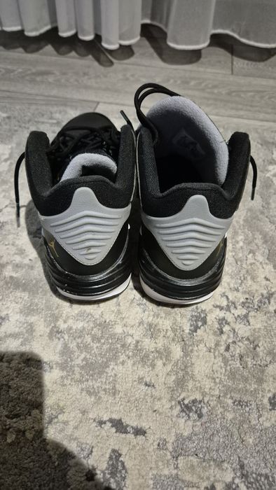 Adidași Nike originali