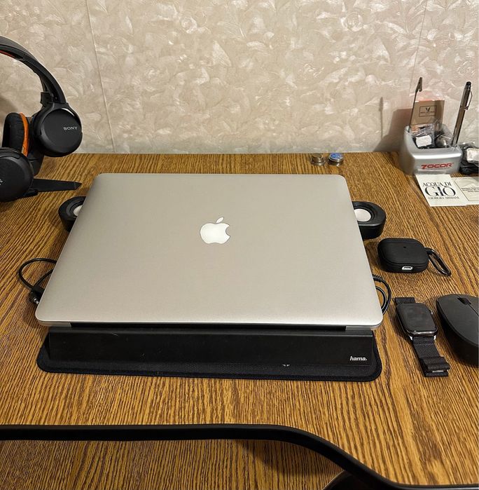  MacBook Pro 15” i7 16ram 2015 Retina