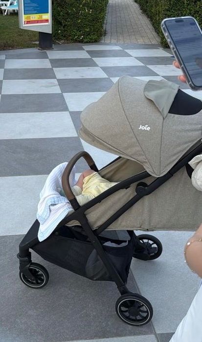 Коляска joie pact pro