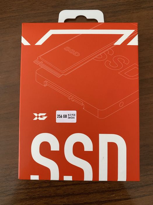 SSD M2 XG 256 GB новый