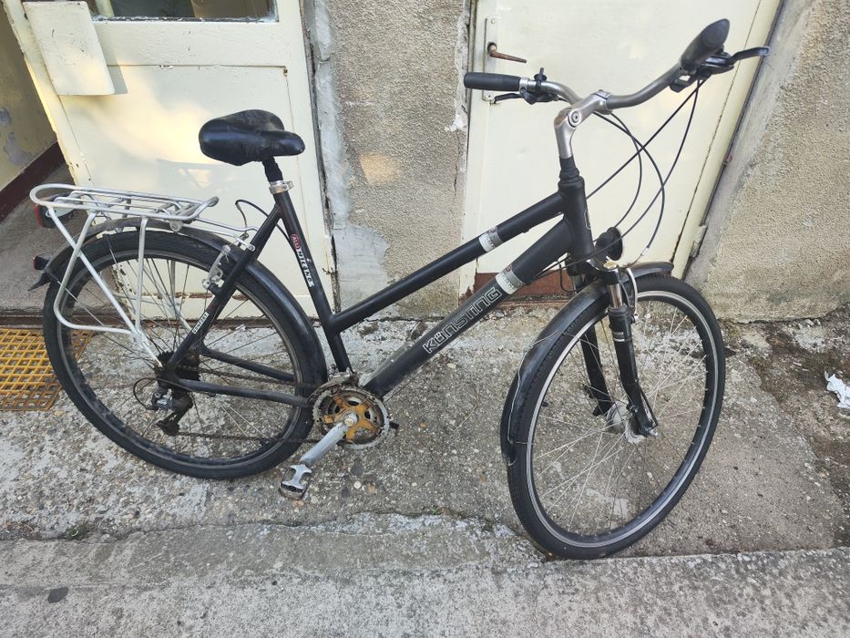 Vând Bicicleta Dama 28 inch MTB cu Suspensie