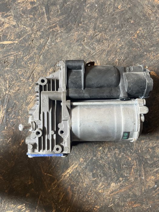 Пневма компресор  w211