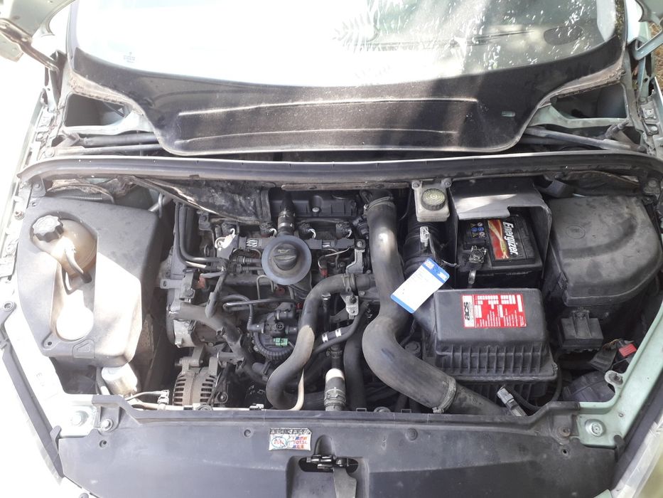 Пежо 307 sw 6+1 2.0 HDI 110 коня 2003 теглич панорама лебетка