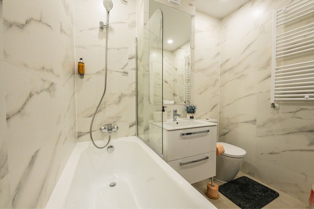 Inchiriez studio Hils Brauner