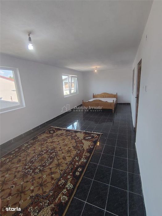 Etaj + Mansarda de vanzare | Targoviste - Zona Inspectoratului Scolar