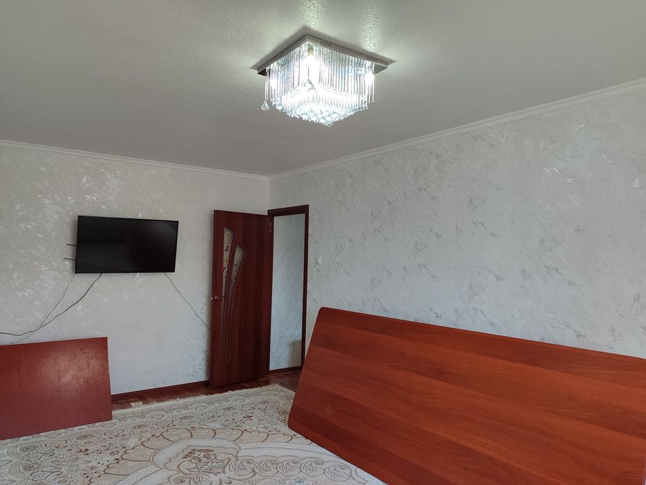 Люстра продам за 5000