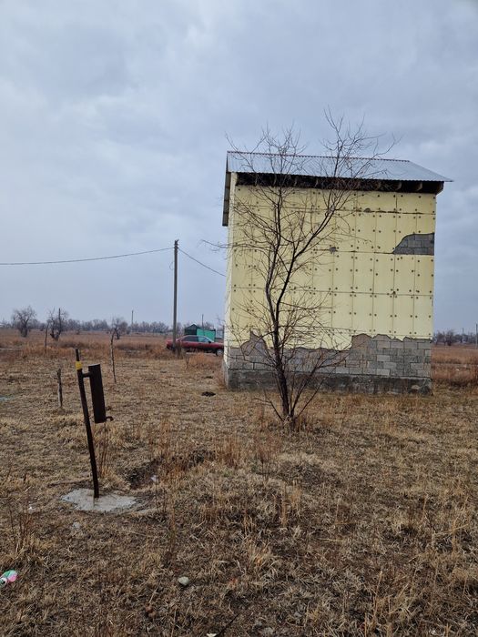 Дом 46 кв.м. (шлакоблок) в с.Нура