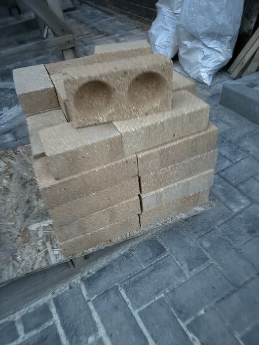 Кирпич огнеупорный