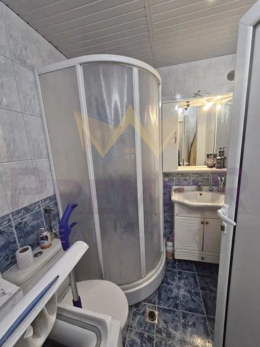 Продава се Тристаен апартамент в Добрич, Свети Георги - 76 кв.м за 1645 €/кв.м - Снимка #8