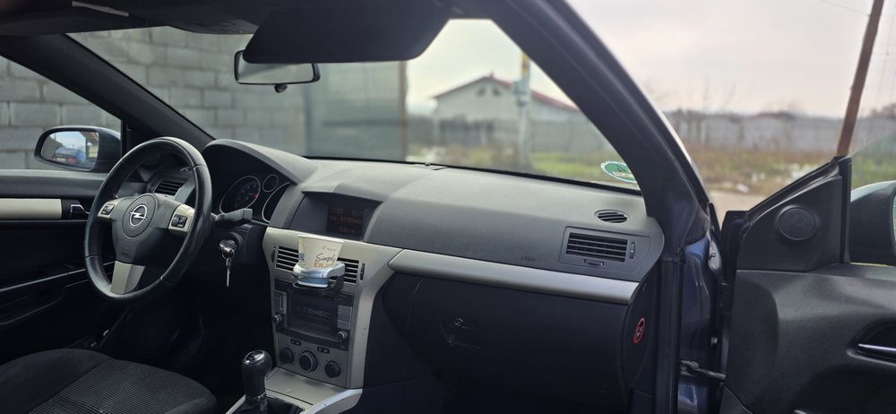 Opel astra twintop cabrio gpl