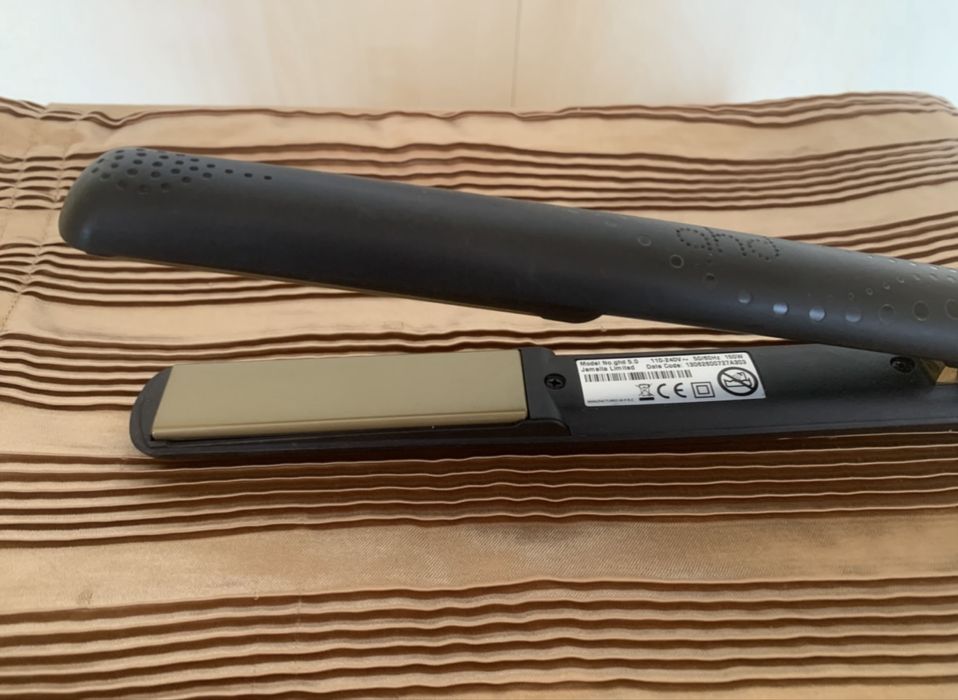 GHD професионална преса за коса