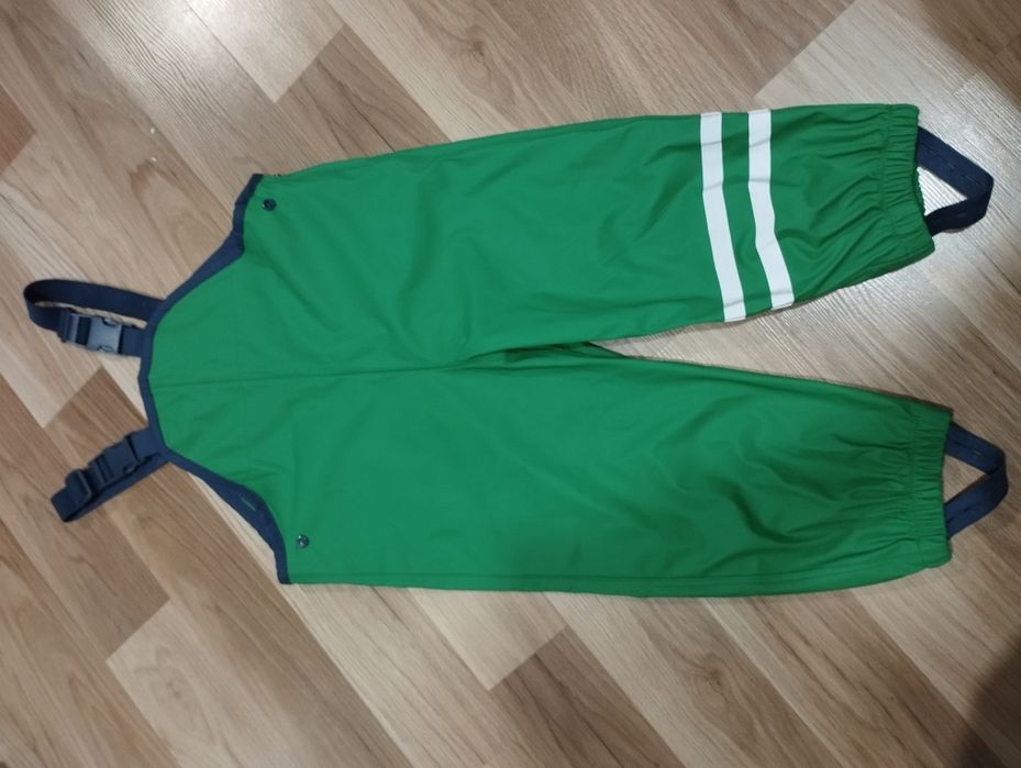 Salopeta ploaie mărimea 92/98