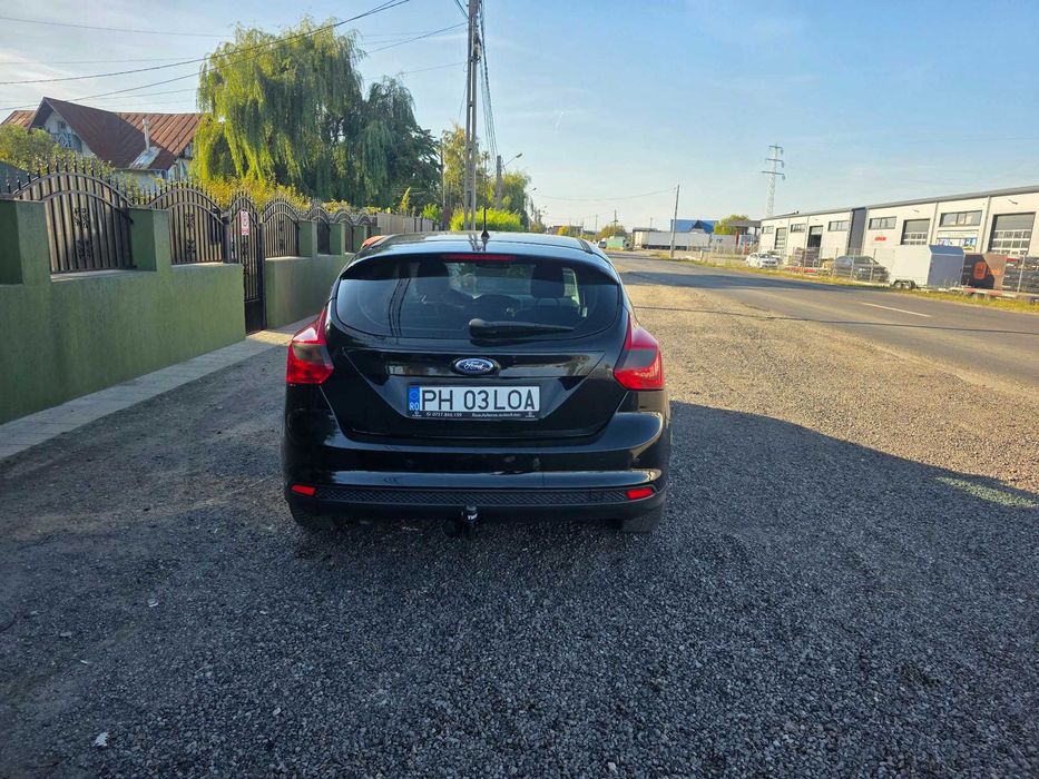 FORD Focus 2013 — imagine 4