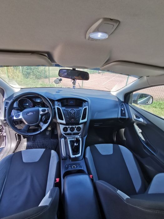 FORD Focus 2012 — imagine 5