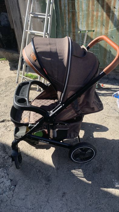 Продам коляску всесенную прогулочная
