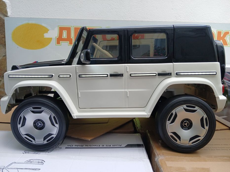 Промо!!Супер цена Акумулаторен джип Mercedes EQG с меки гуми