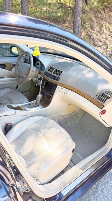 Mercedes E 280 /3,2 редовия двигател