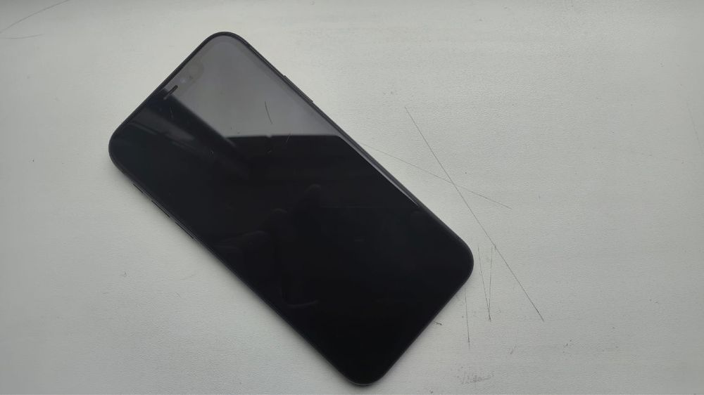 Iphone 11 , 64 гб