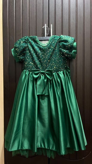 Вечерняя платья.